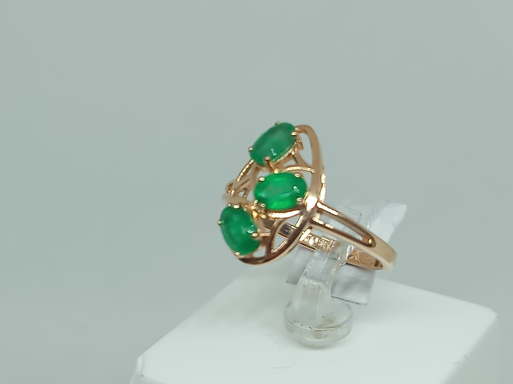 КОЛЬЦО С КАМНЯМИ (Au 585)