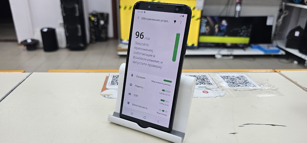 Смартфон Samsung Galaxy J6 2018 3/32