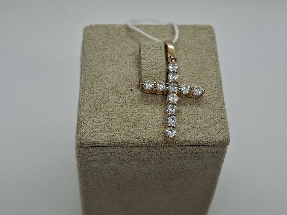 ПОДККИ585 ПОДВЕСКА КРЕСТ С КАМНЯМИ (Au 585)