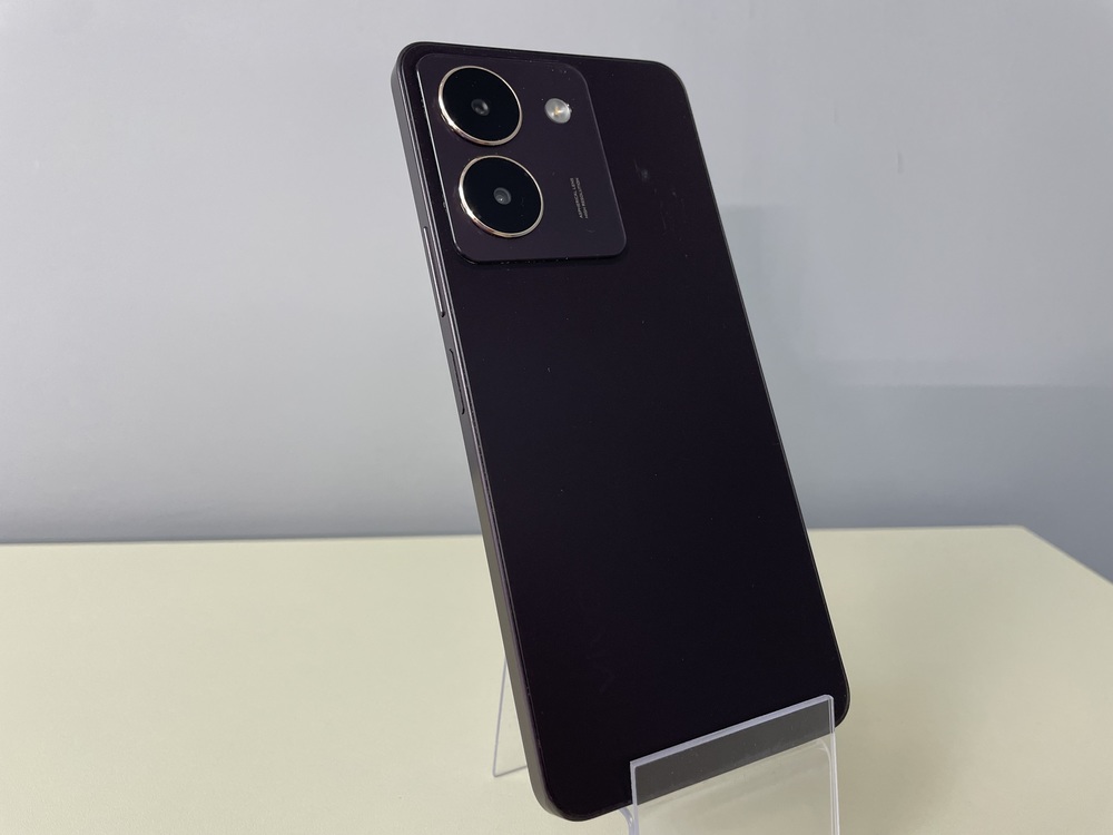 Смартфон Vivo Y27S 8/256