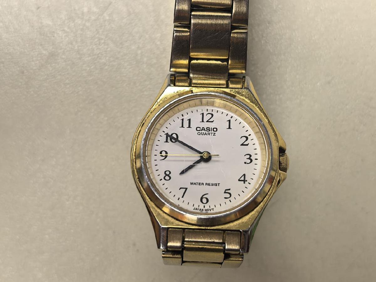 Часы наручные Casio Quartz