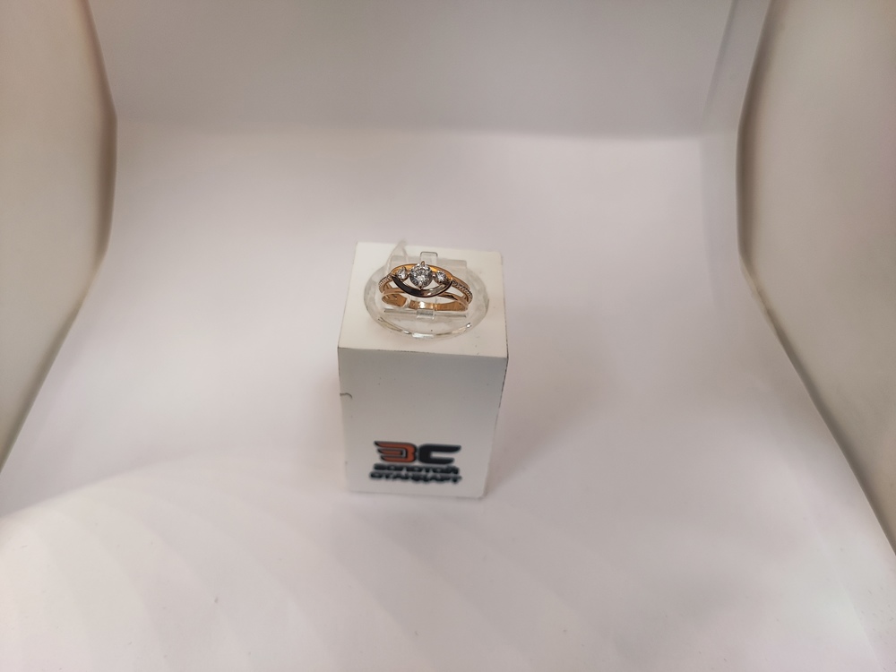 КОЛЬЦО С КАМНЯМИ (Au 585)