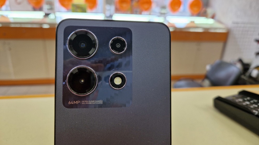 Смартфон Infinix Note 30 8/256
