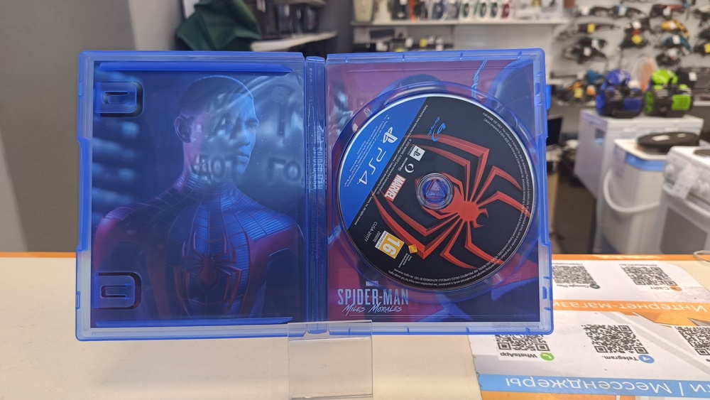 Игра  Playstation 4 Spider-man