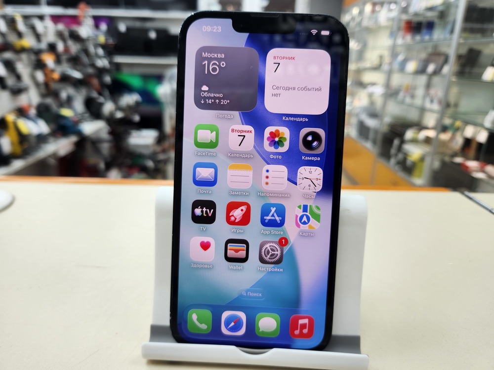 Смартфон Apple Iphone 14 128Gb