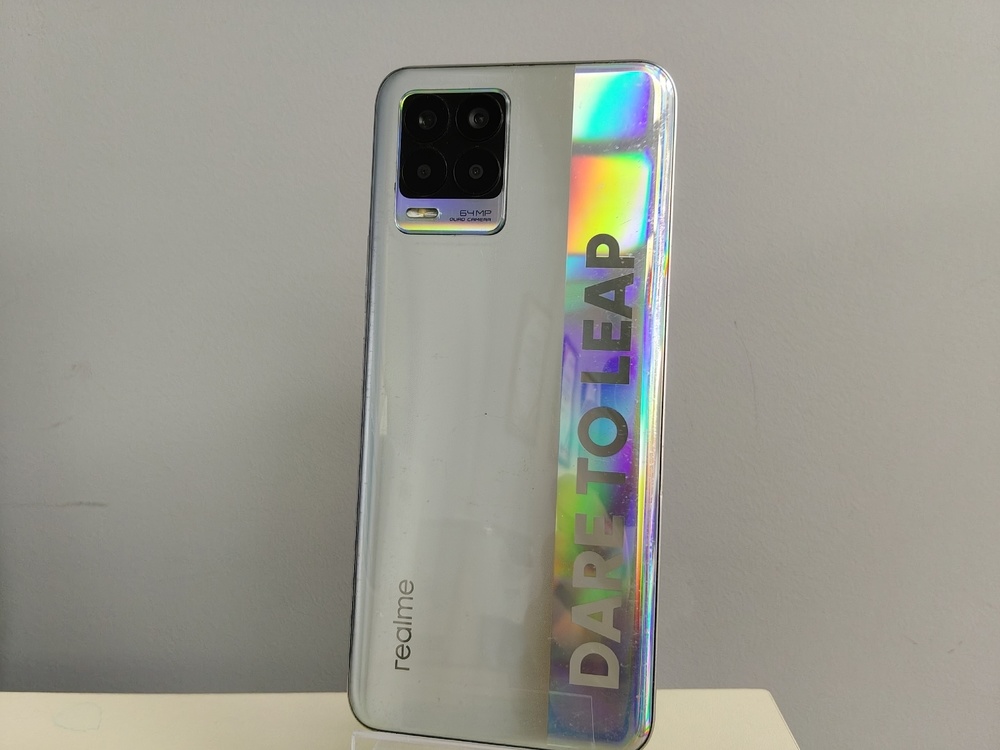 Смартфон Realme 8 6/128