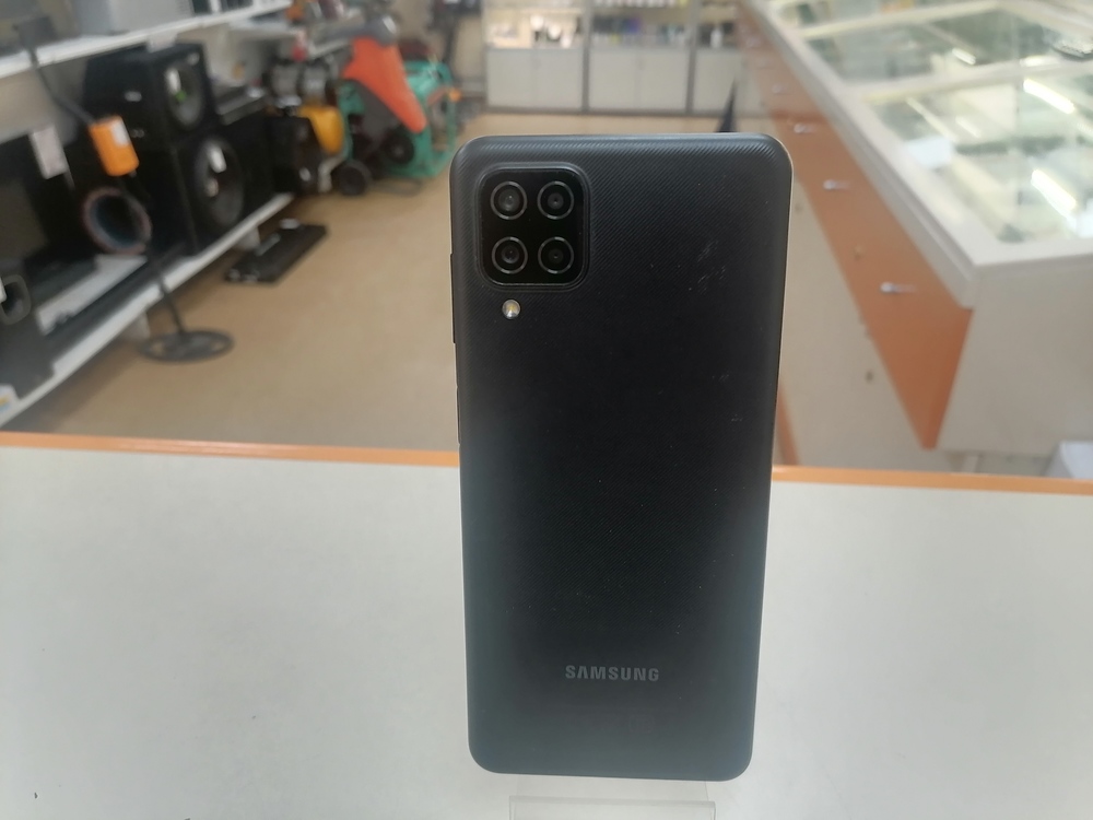Смартфон Samsung Galaxy A12 4/64