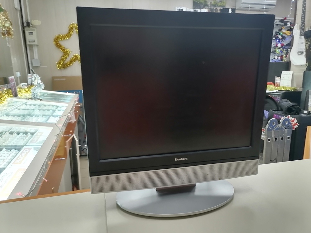 LCD Телевизор Elenberg CTV-1515