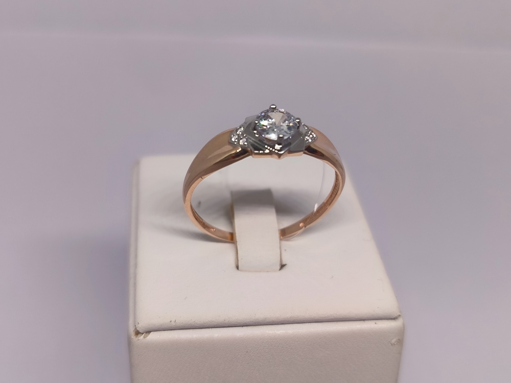 КОЛЬЦО С КАМНЯМИ (Au 585)