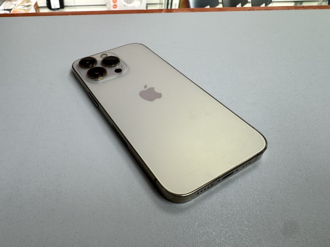 Смартфон Apple iPhone 13 Pro 128Gb