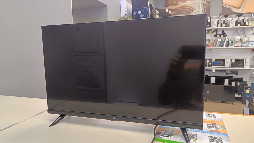 LED Телевизор HI RT-24H01FB