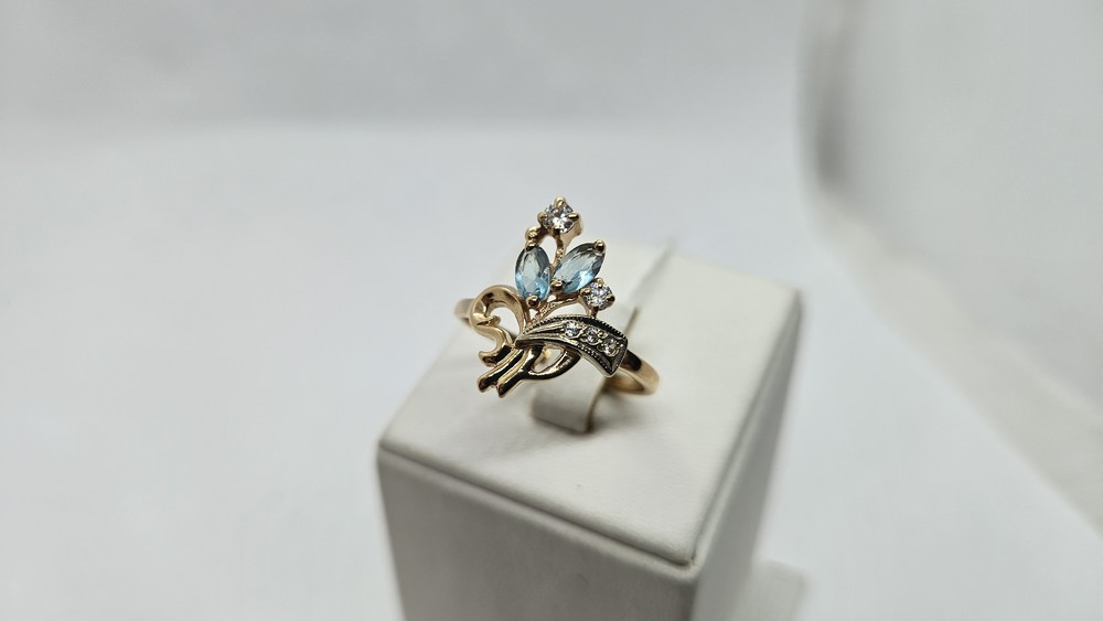 КОЛКМИ585 КОЛЬЦО С КАМНЯМИ (Au 585)