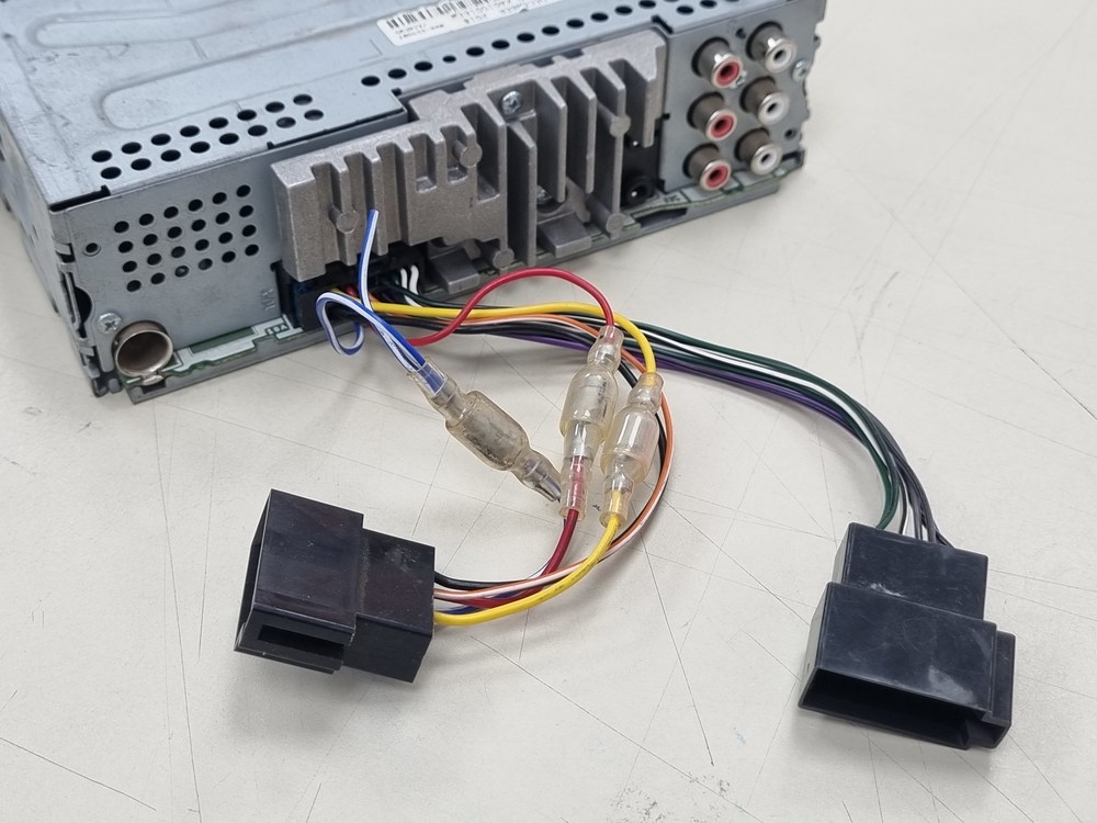 Автомагнитола Pioneer MVH-S510BT
