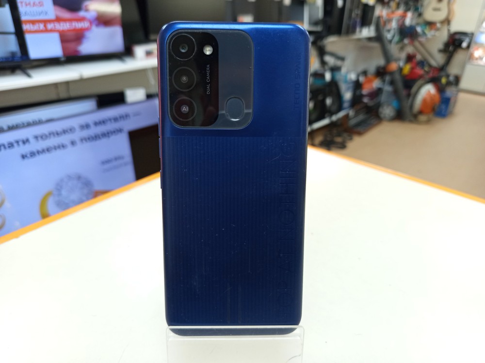 Смартфон Tecno Spark GO 2022 2/32