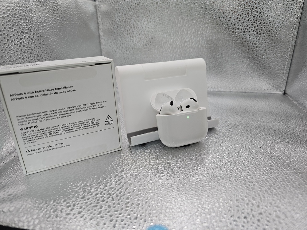 Наушники беспроводные Apple AirPods 4 с ANC