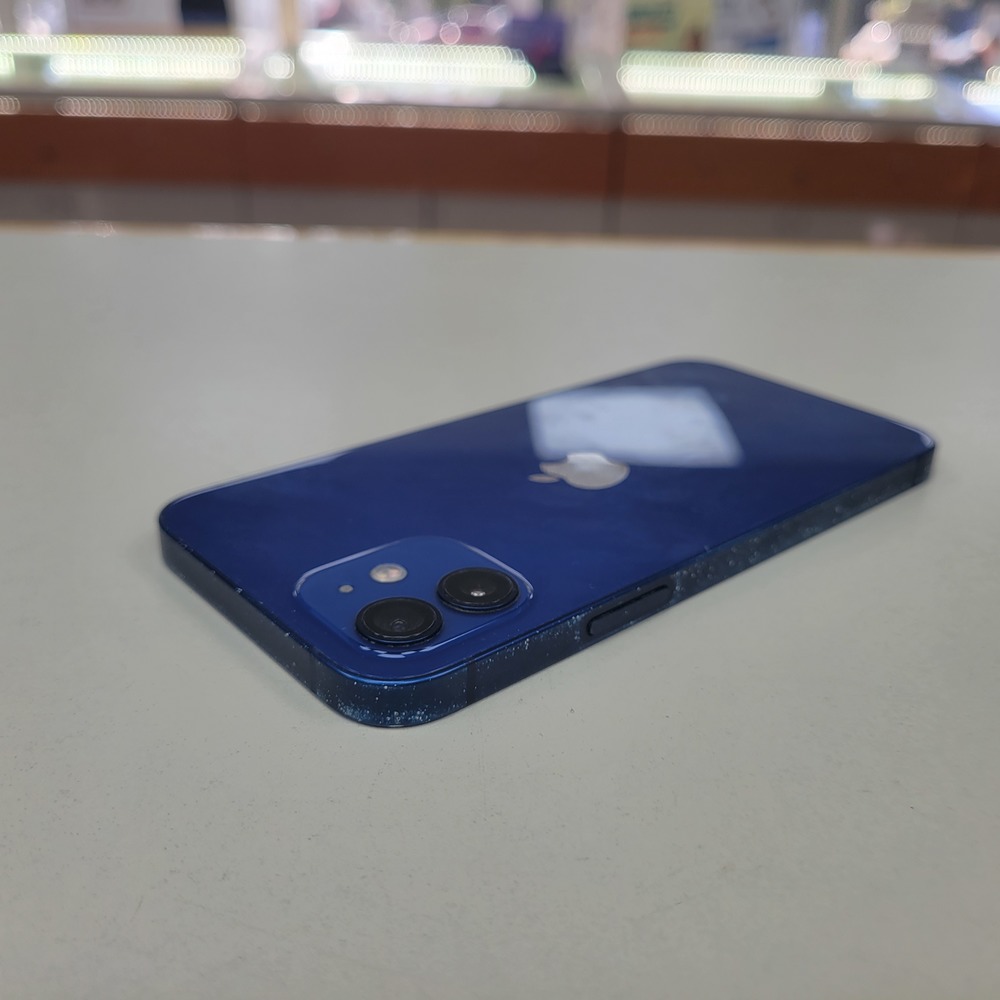 Смартфон Apple iPhone 12 128Gb