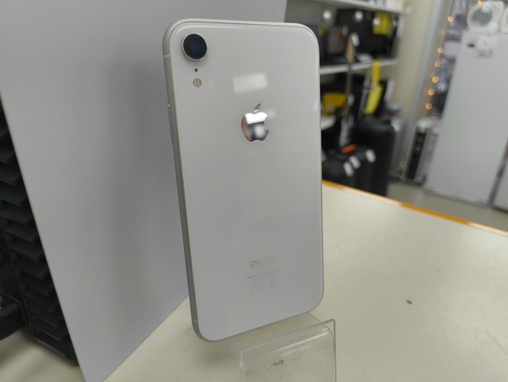 Смартфон Apple iPhone Xr 64Gb