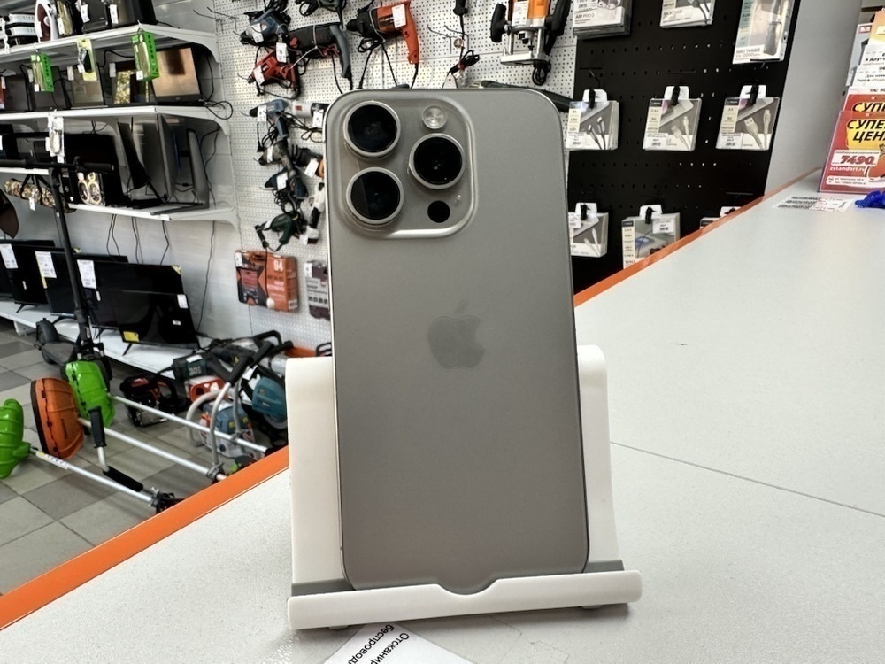 Смартфон Apple Iphone 15 Pro 128Gb