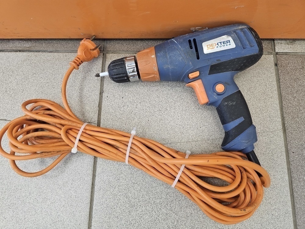 Шуруповерт Dexter Power J1Z-HW09-10;