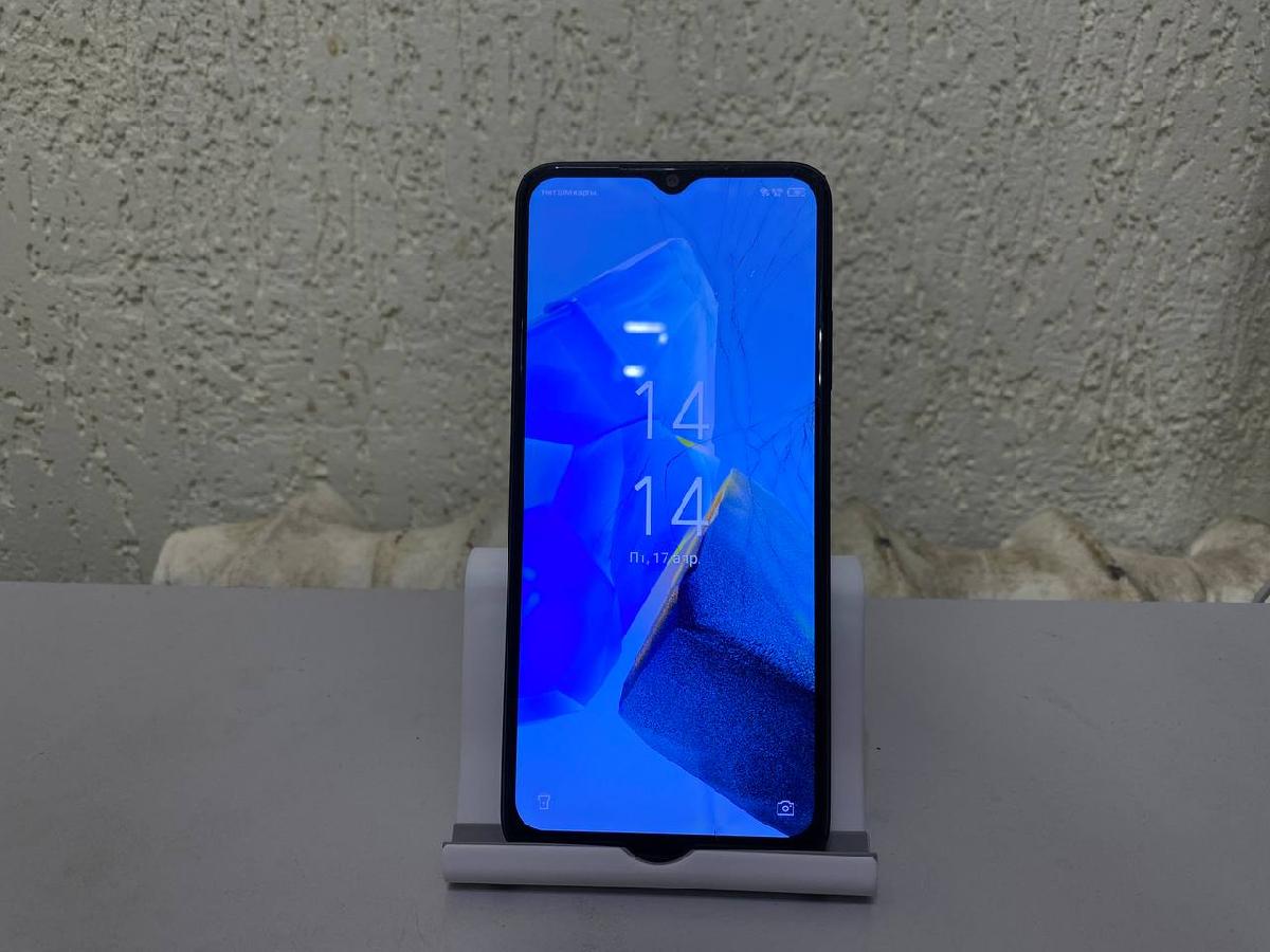 Смартфон Infinix HOT 30i 8/128