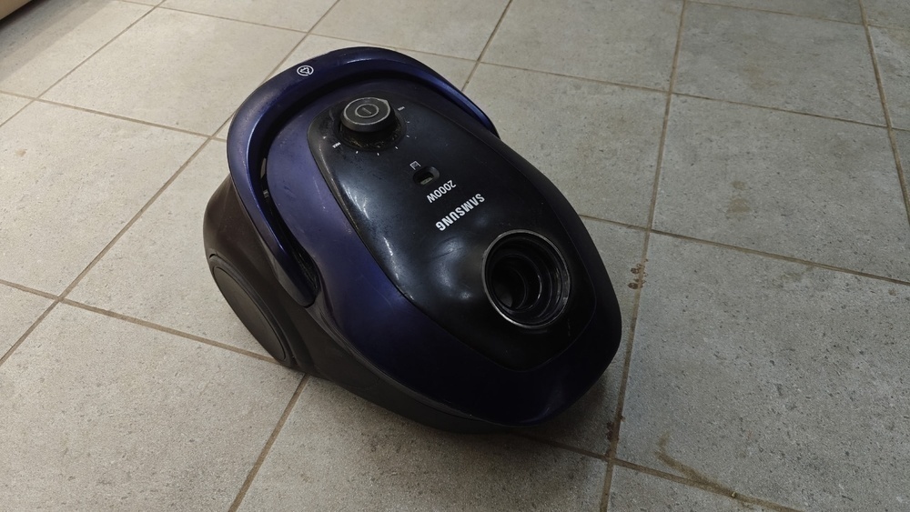 Пылесос Samsung SC20M251AWB