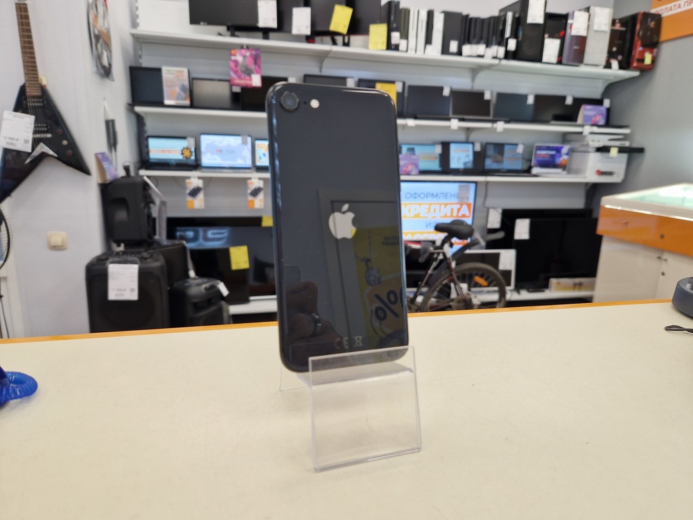 Смартфон Apple Iphone SE 2022 64GB