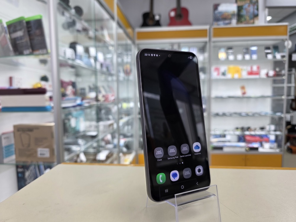 Смартфон Samsung Galaxy S23 FE 8/256