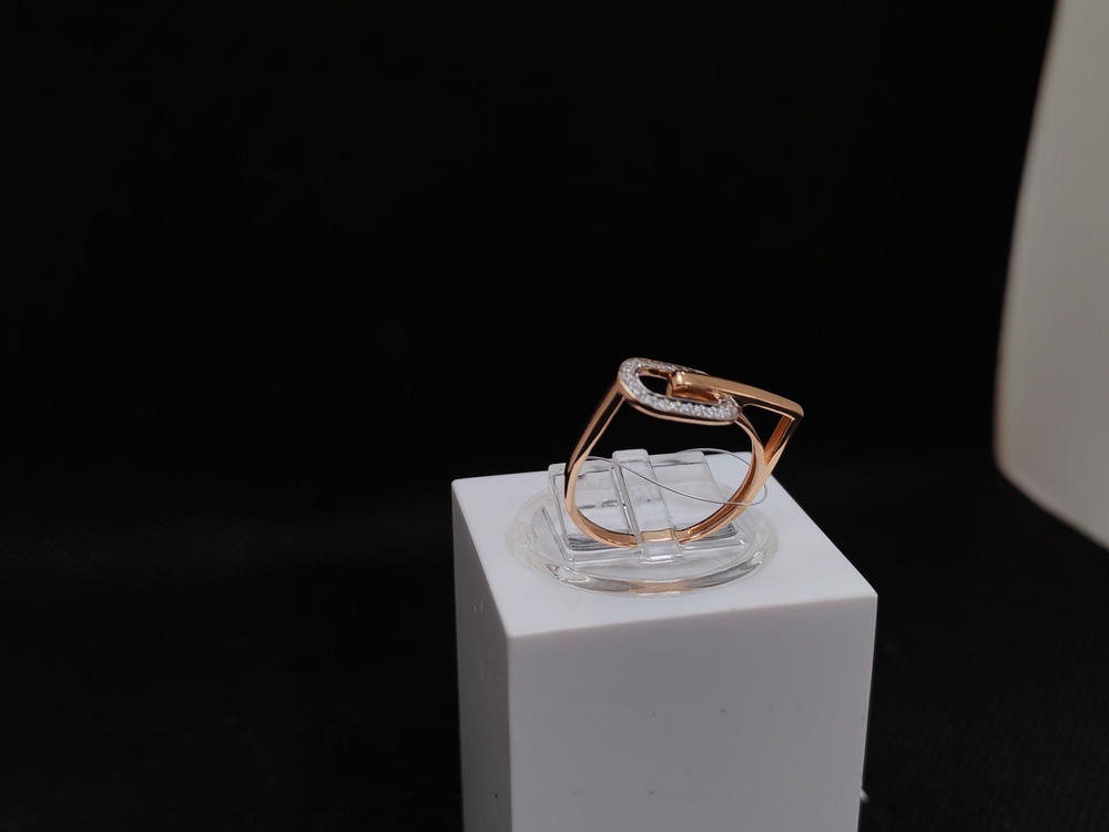 КОЛЬЦО С КАМНЯМИ (Au 585)