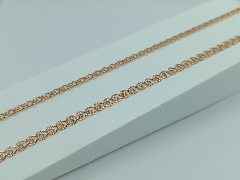 ЦЕПЬ ПУСТОТЕЛАЯ Лав (Au 585)