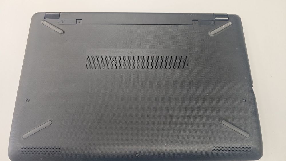Ноутбук HP 15-bs0xx; Core i3-6006U, Intel HD Graphics 520, 8 Гб, 128 Гб, Нет