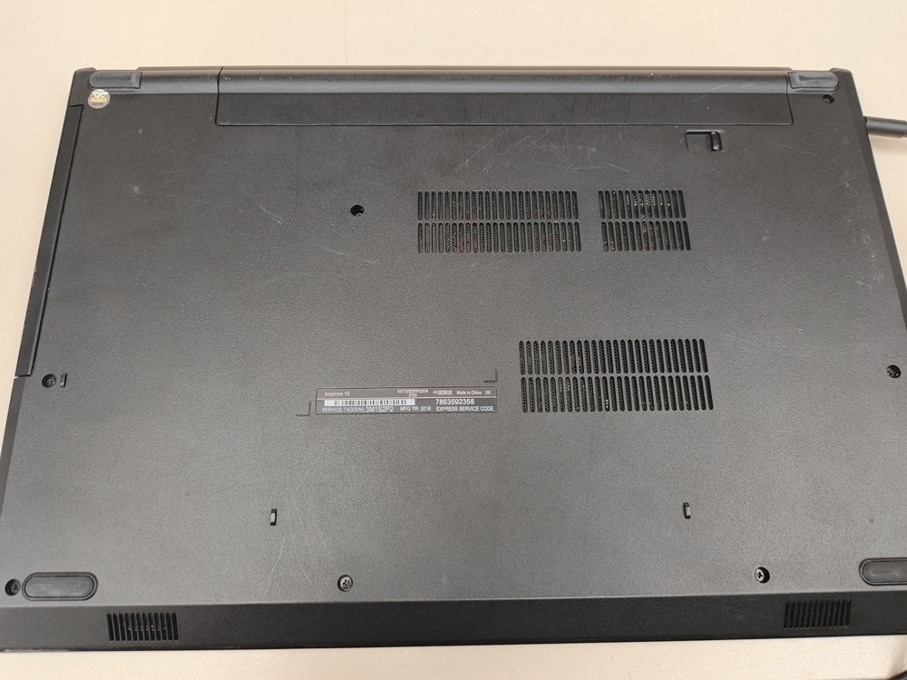 Ноутбук DELL; A9-9425, Radeon R5 series, 4 Гб, Нет, 500 Гб