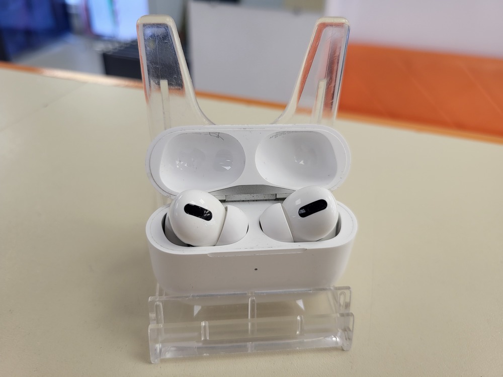Наушники беспроводные Apple AirPods Pro