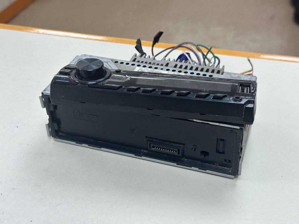 Автомагнитола Pioneer MVH-08UBG