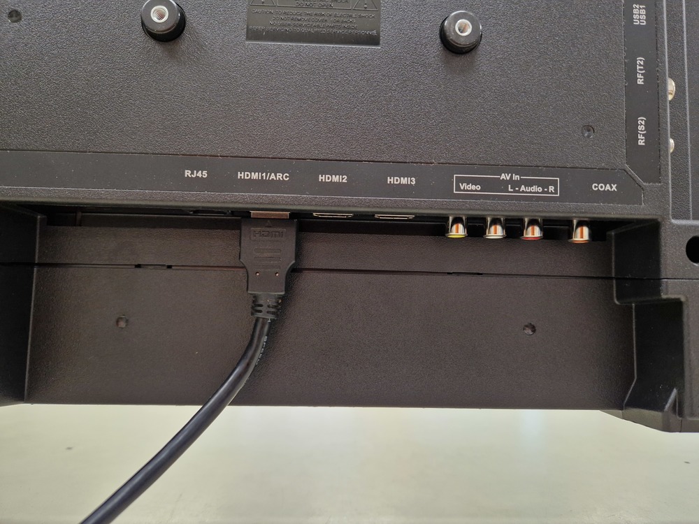 LED Телевизор HI VHIX-32F219MSY