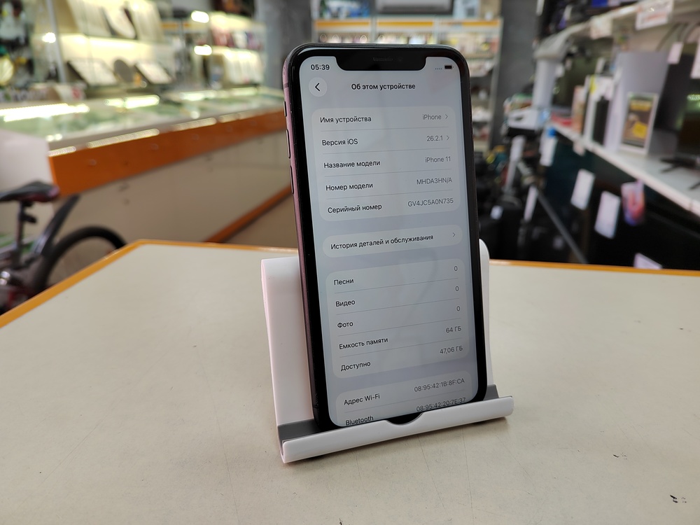 Смартфон Apple iPhone 11 64Gb