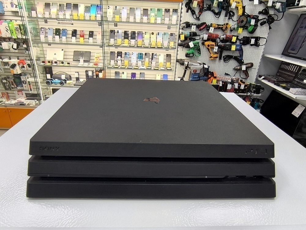Игровая приставка PlayStation 4 Pro 500GB Игровая приставка PlayStation 4 Pro 500GB