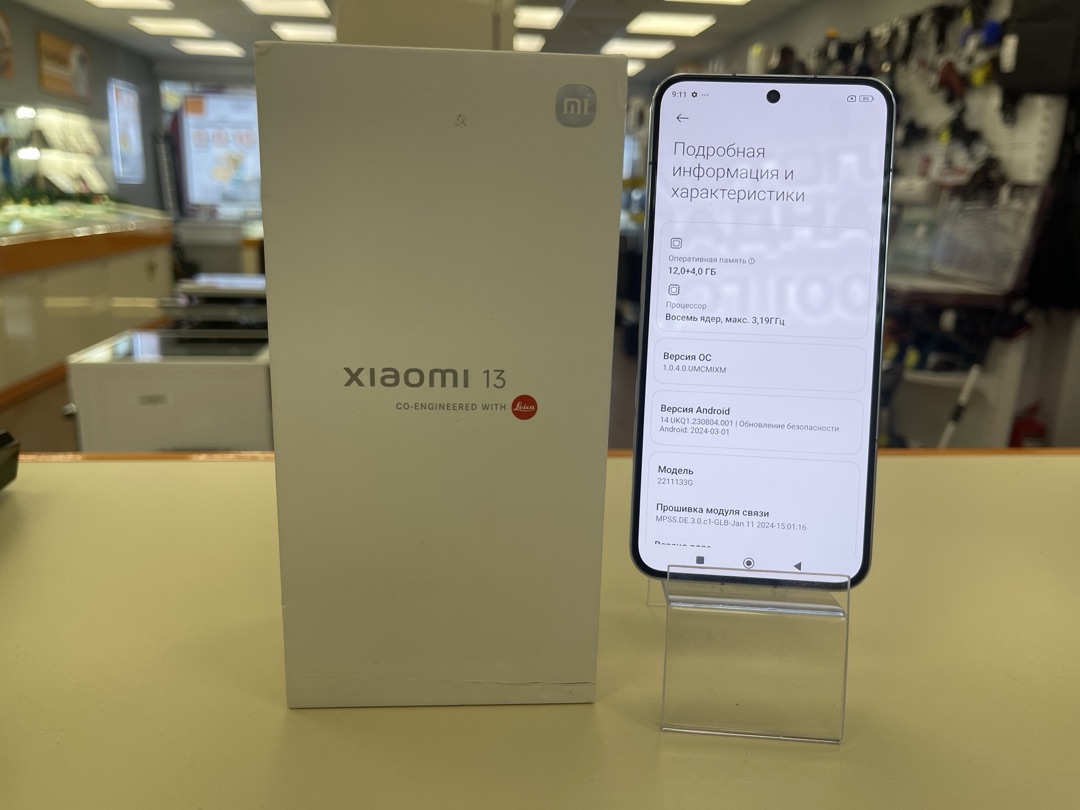 Смартфон Xiaomi 13 12/256