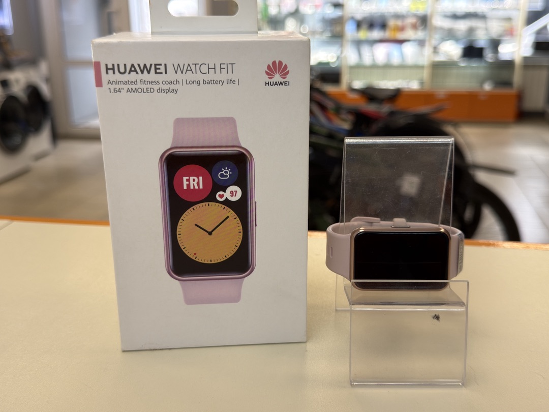 Смарт-часы Huawei Watch FIT