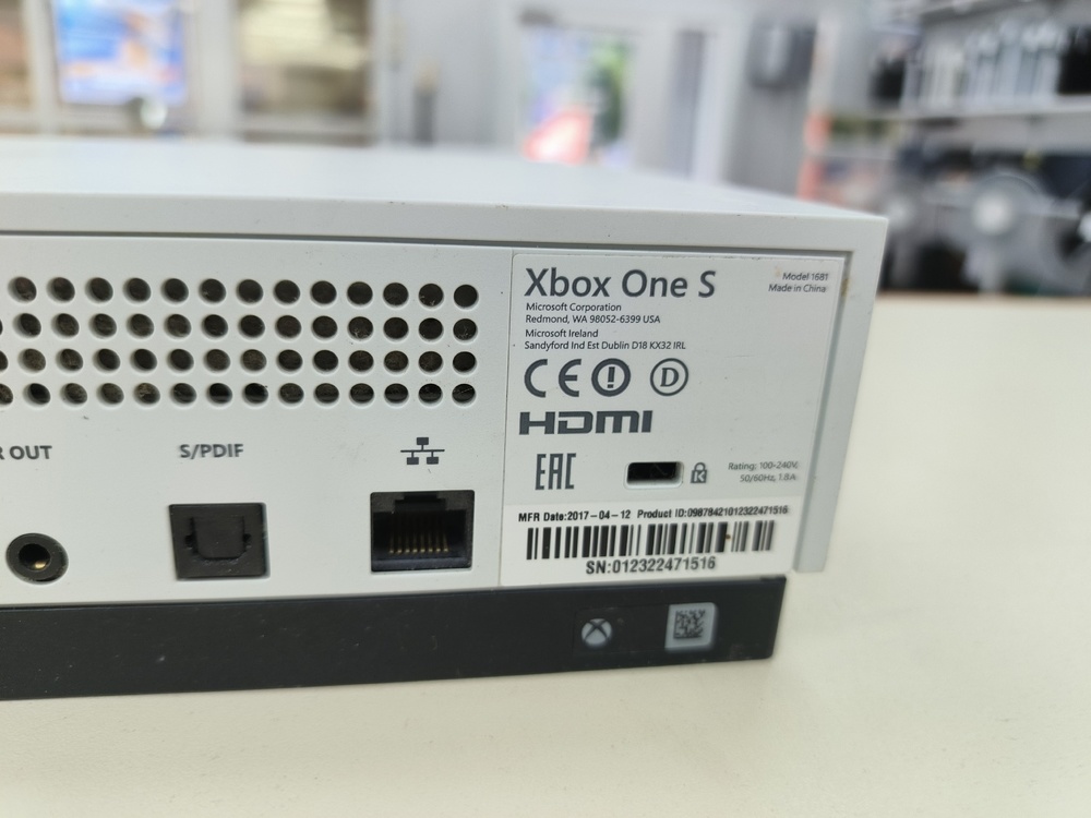 Игровая приставка Xbox One S 500Gb