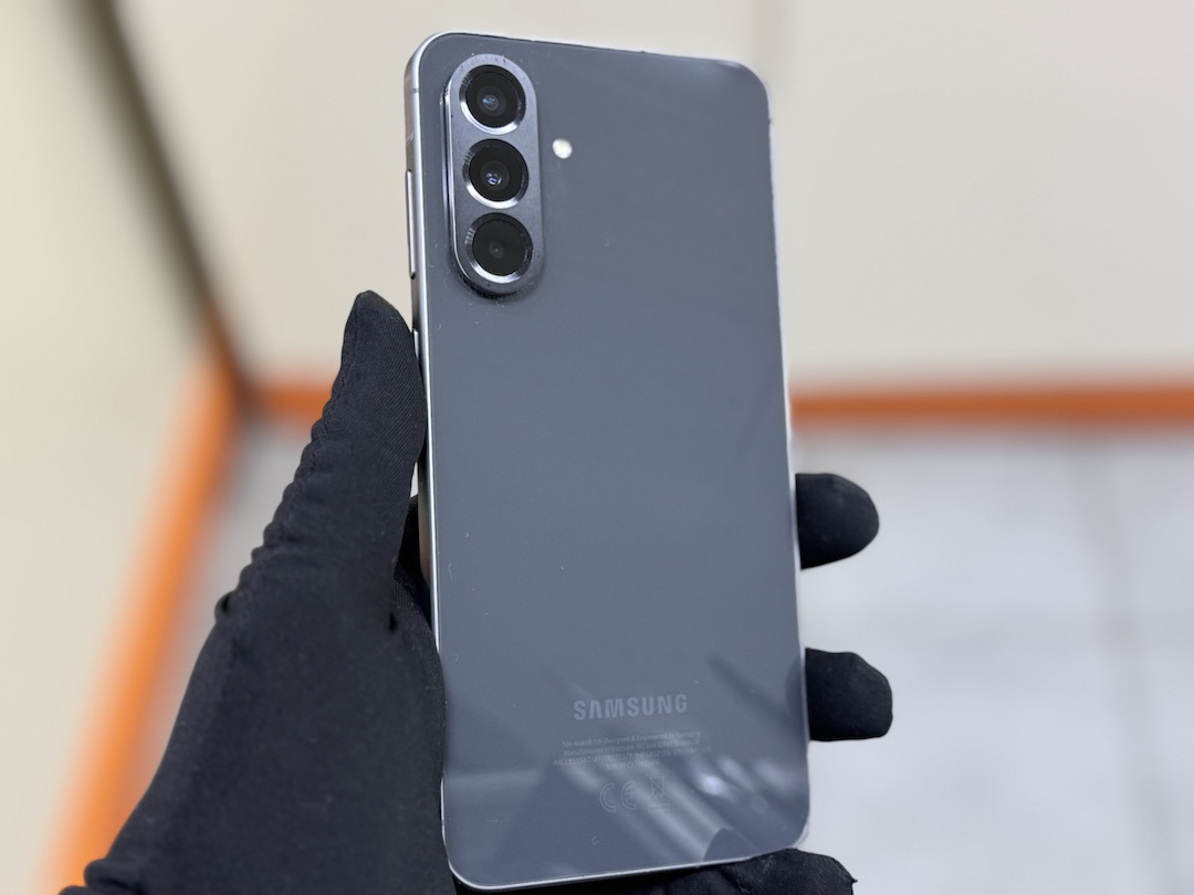 Смартфон Samsung Galaxy A56 8/256