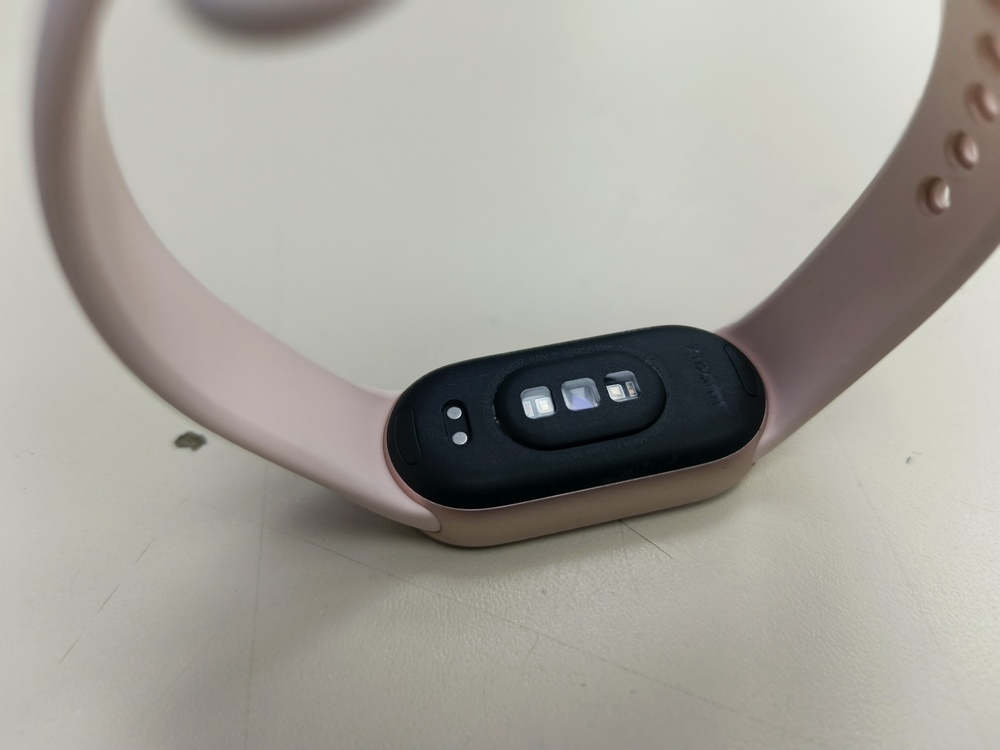 Смарт-часы Xiaomi Mi Smart Band 10
