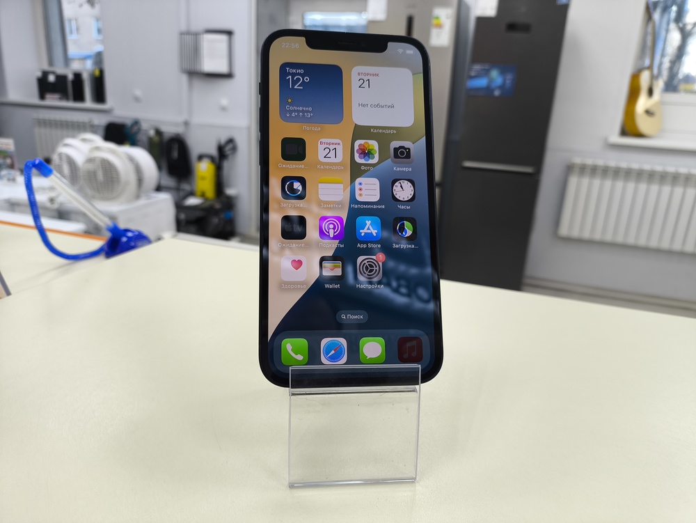 Смартфон Apple iPhone 12 64Gb