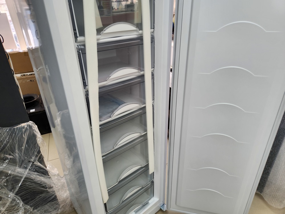 Морозильная камера Атлант M 7204-100