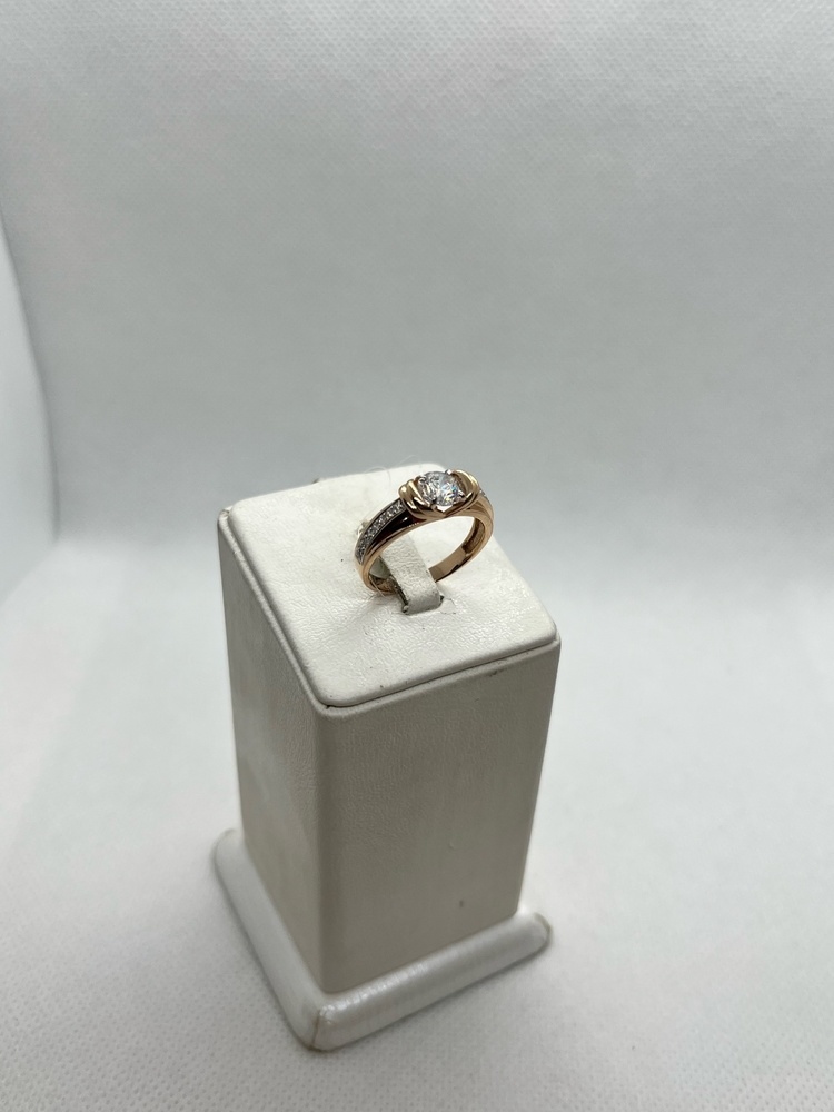 КОЛЬЦО С КАМНЯМИ (Au 585)