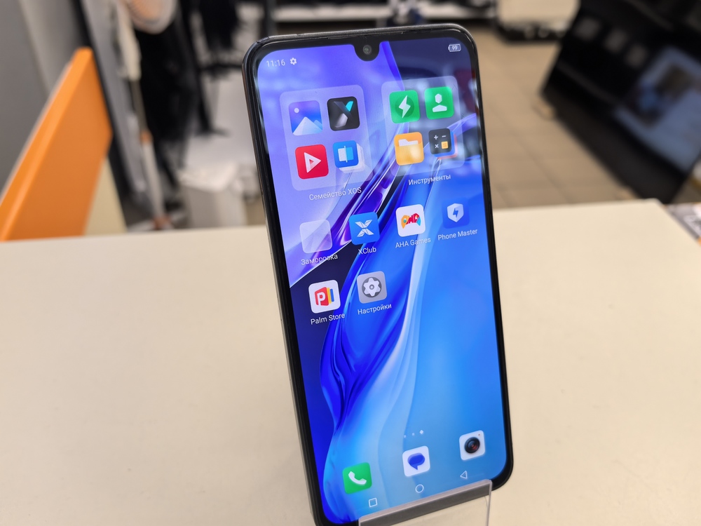 Смартфон Infinix Note 12 6/128
