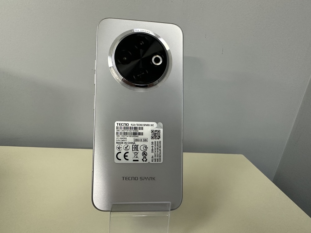 Смартфон Tecno SPARK 30C 8/256