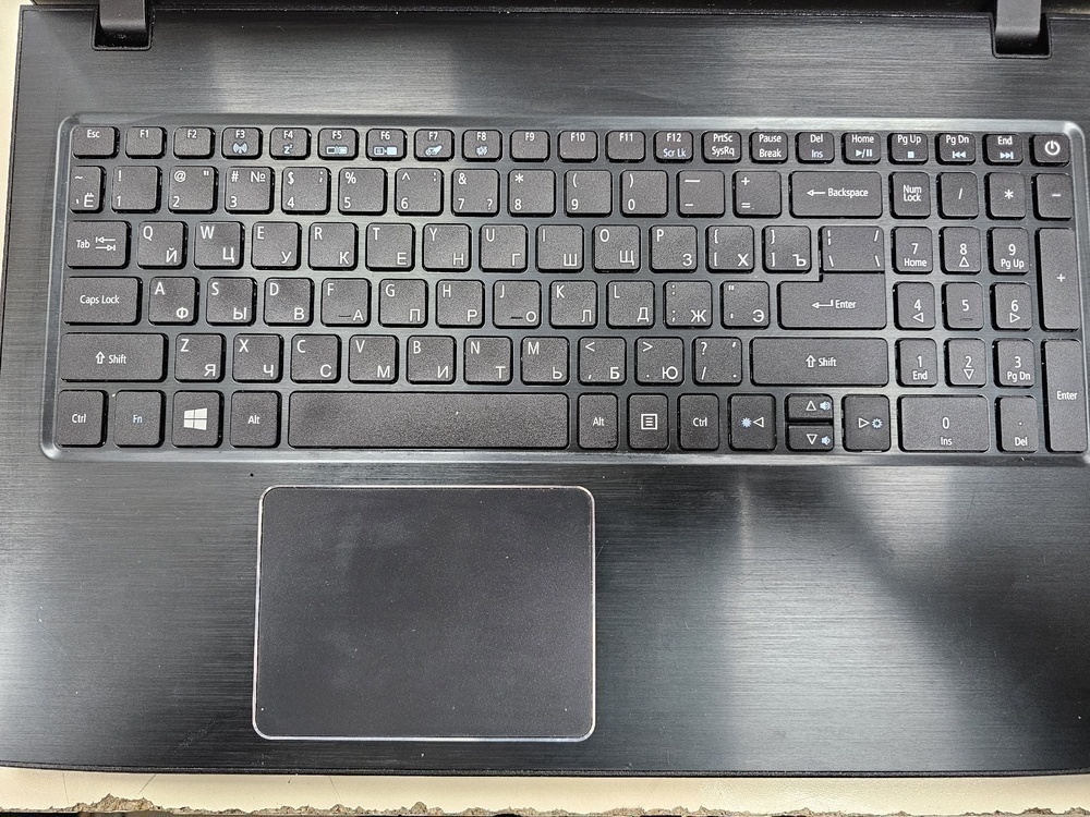 Ноутбук Acer N16Q2; Core i3-6006U, Intel HD Graphics 520, 6 Гб, 120 Гб, Нет
