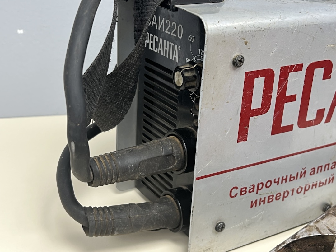 Сварочный аппарат Ресанта САИ-220А