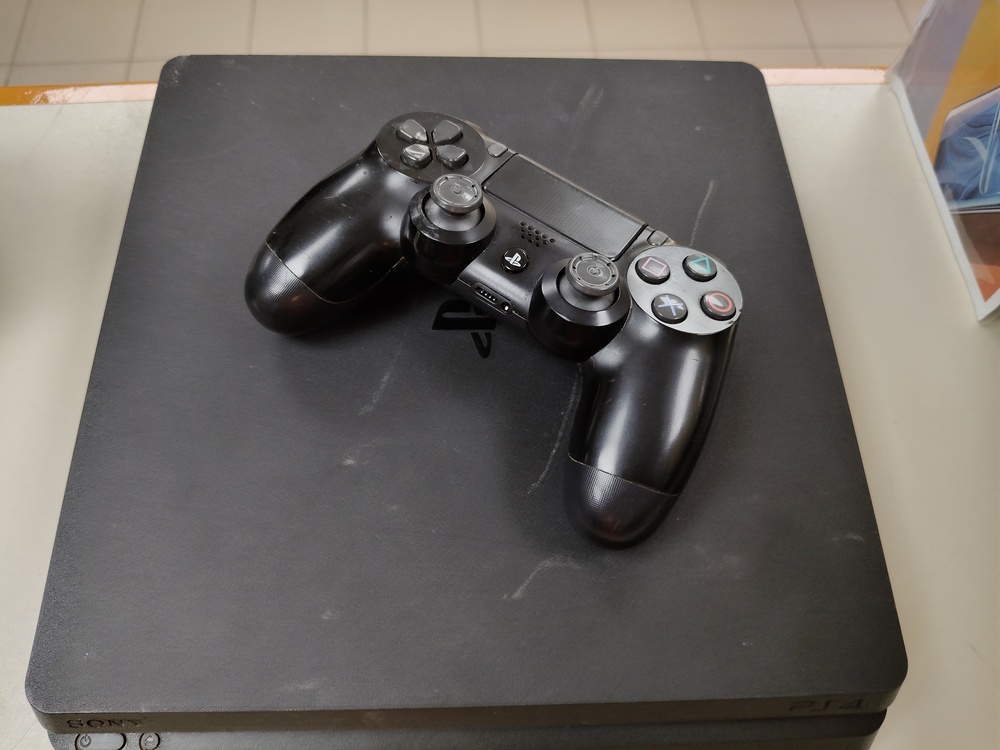 Игровая приставка PlayStation 4 Slim 500GB