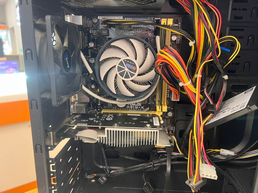 Системный блок Aero Cool AeroCool; Core i3-4360, GeForce 210, 8 Гб, 128 Гб, Нет